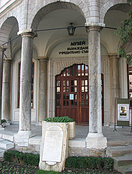 ��������